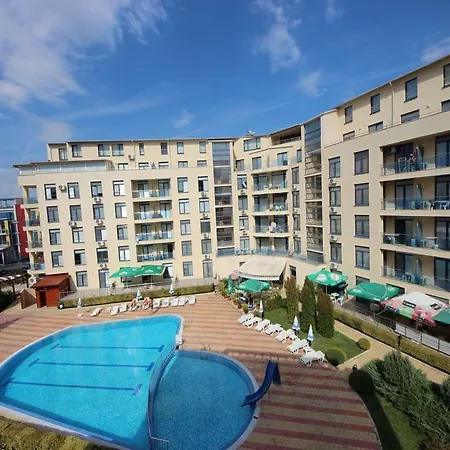 Menada Rainbow 4 Apartment *
