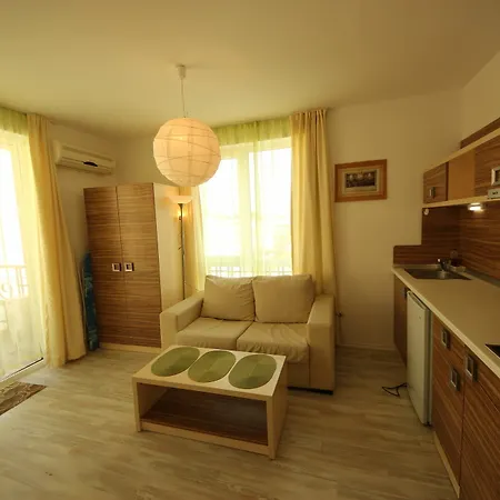 Apartment Menada Rainbow 4